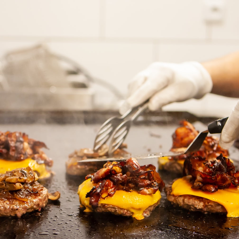 photo burger meat cheese bacon